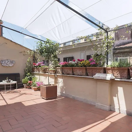 Monti Stairway To Heaven Lägenhet Rom