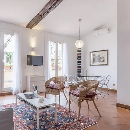 Monti Stairway To Heaven Lägenhet Rom